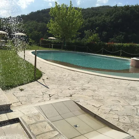 Holiday home Haus Fuer 11 Erwachsene Und 9 In Apecchio By Interhome