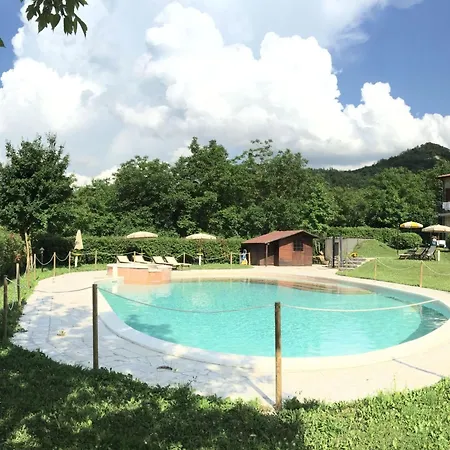 Haus Fuer 11 Erwachsene Und 9 In Apecchio By Interhome Holiday home *