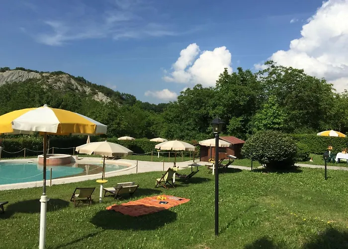 Holiday home Haus Fuer 11 Erwachsene Und 9 In Apecchio By Interhome