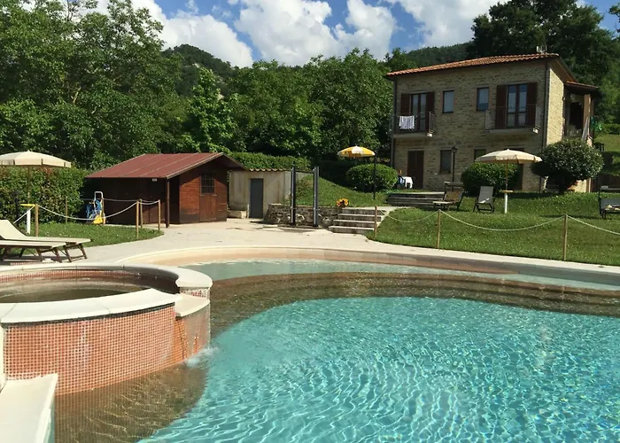 Haus Fuer 11 Erwachsene Und 9 In Apecchio By Interhome Apecchio