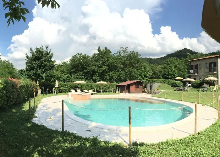 Haus Fuer 11 Erwachsene Und 9 In Apecchio By Interhome Holiday home *