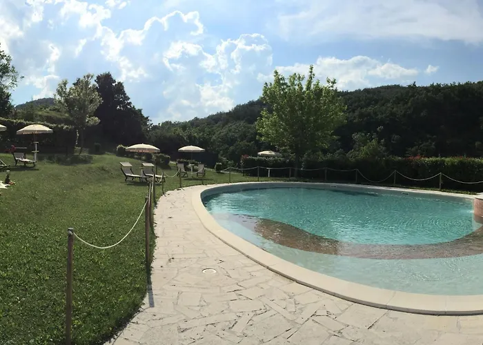 Haus Fuer 11 Erwachsene Und 9 In Apecchio By Interhome Holiday home Apecchio